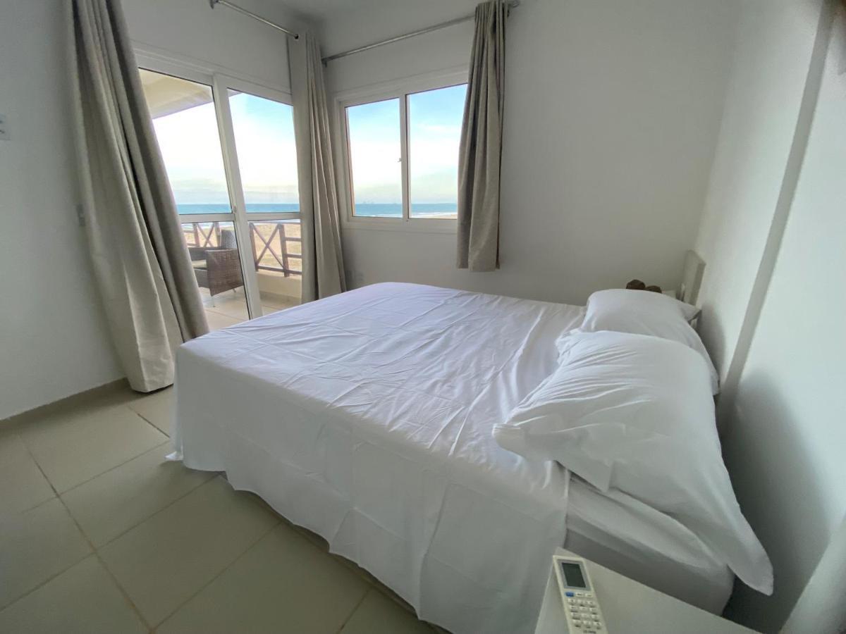 Beachfront Apt & Jacuzzi Taiba Exterior photo
